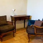 Terre D'yzan Holiday home